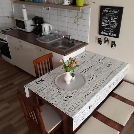 Lila Akac Apartman *